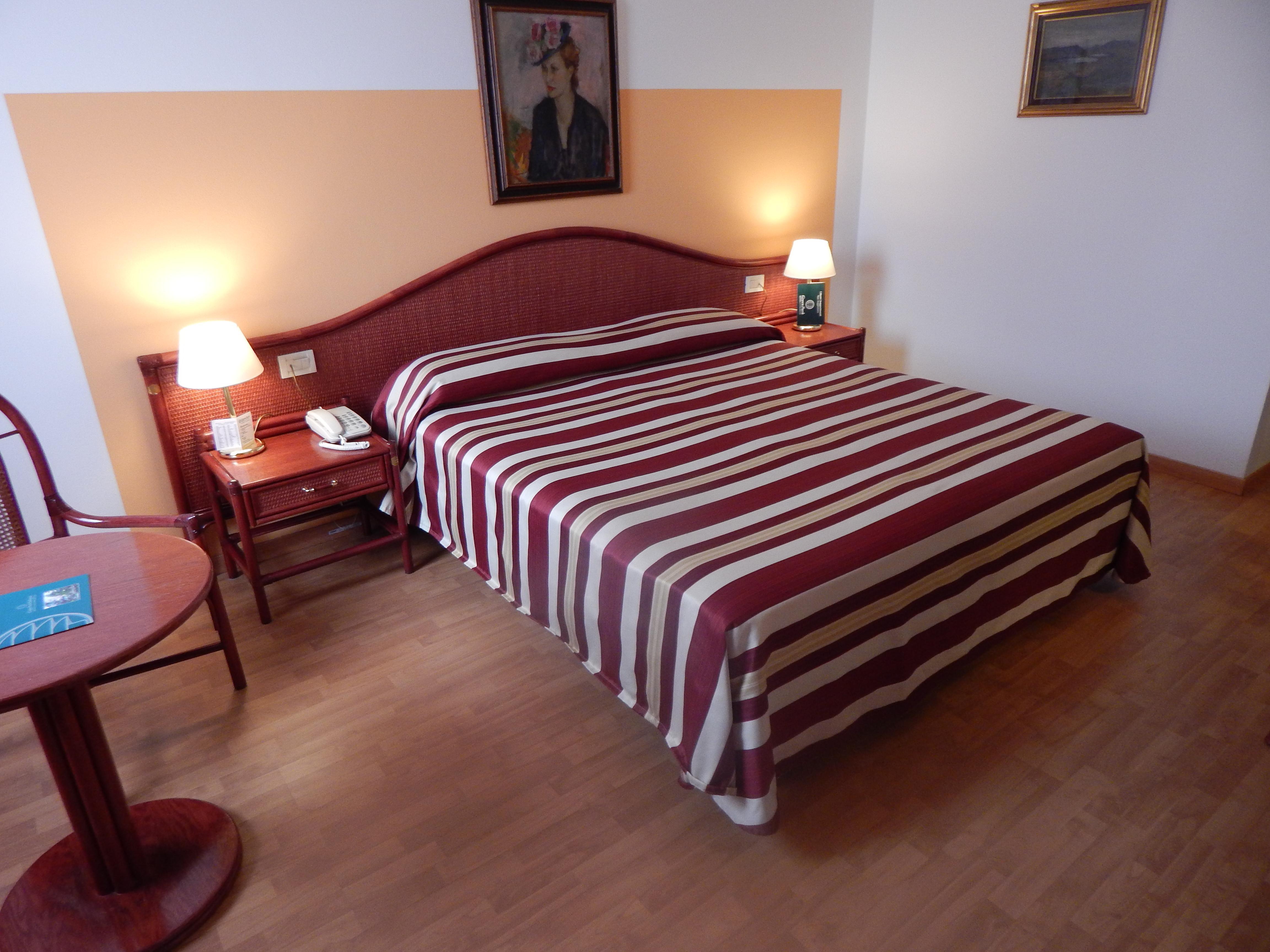 Quarto Inferiore Hilton Garden Inn Bologna North מראה חיצוני תמונה