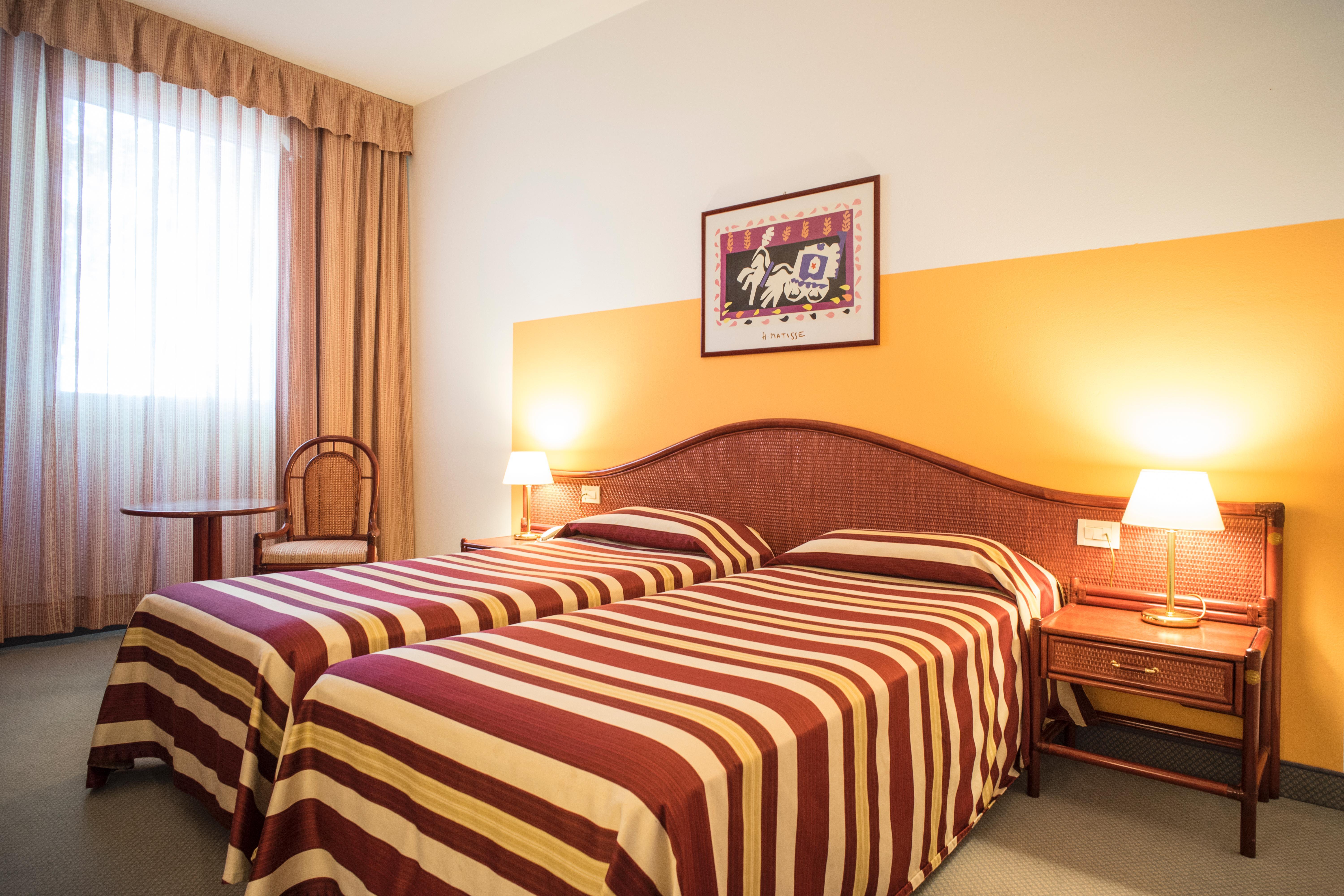 Quarto Inferiore Hilton Garden Inn Bologna North מראה חיצוני תמונה