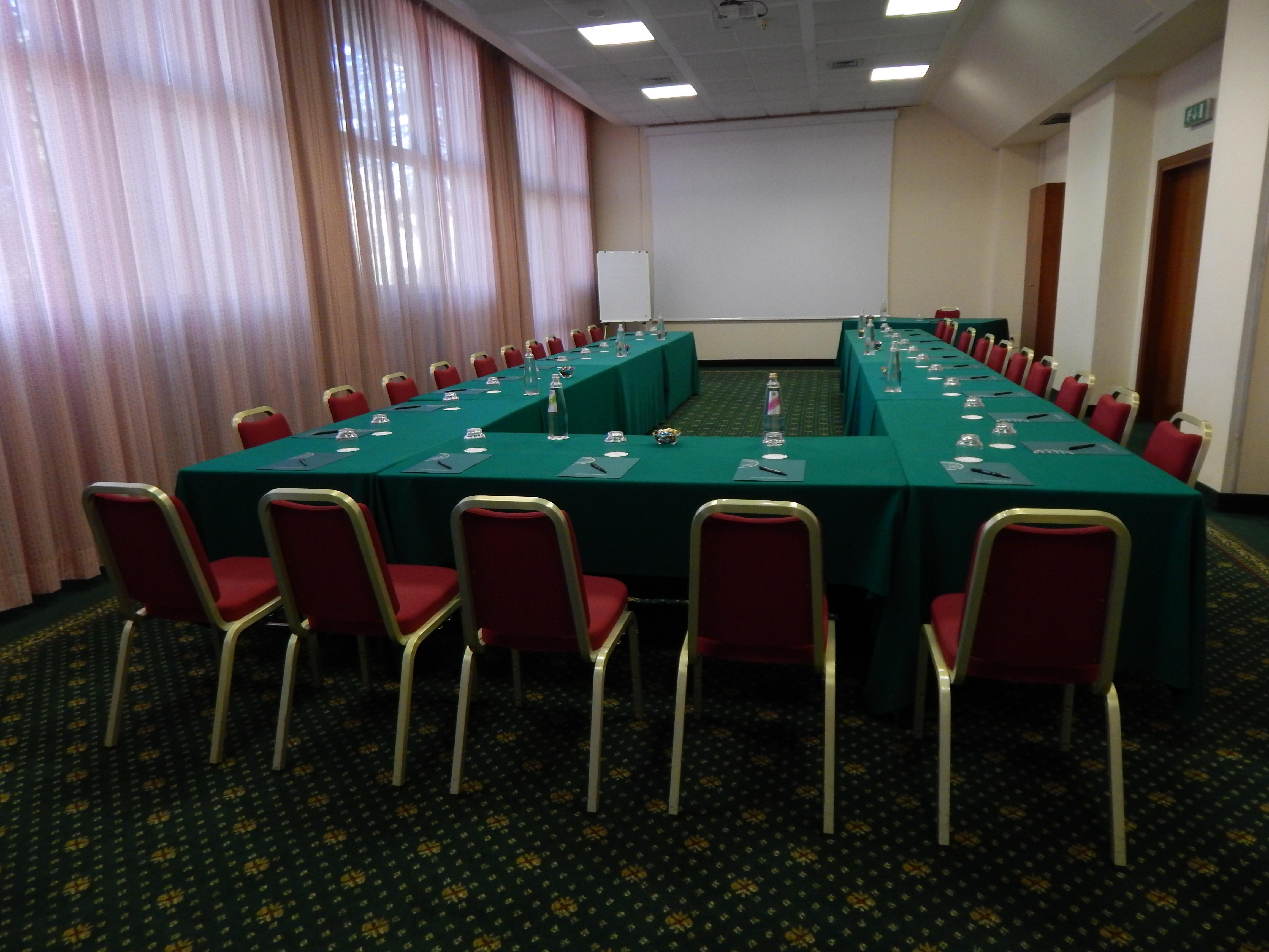 Quarto Inferiore Hilton Garden Inn Bologna North מראה חיצוני תמונה