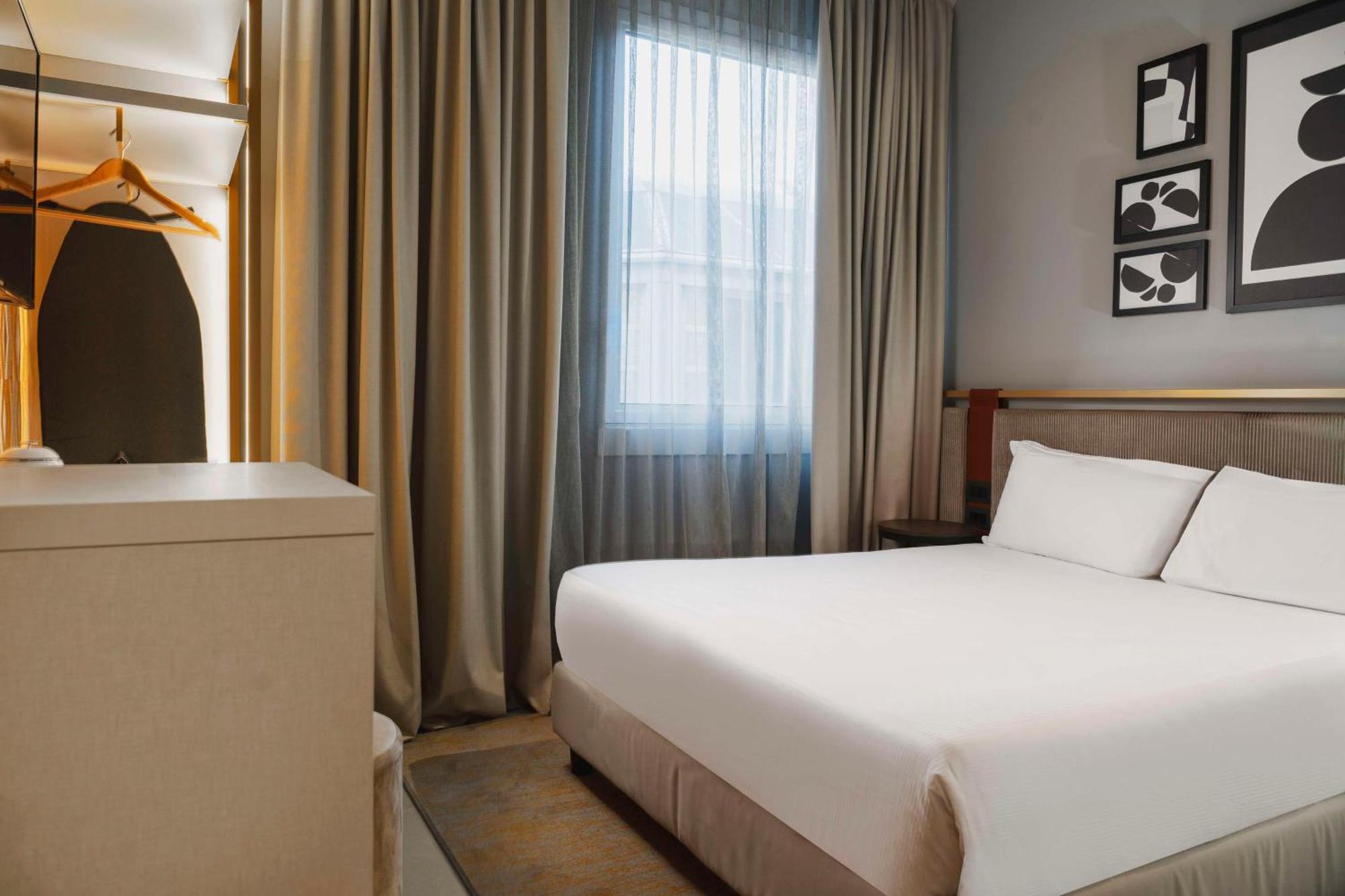 Quarto Inferiore Hilton Garden Inn Bologna North מראה חיצוני תמונה