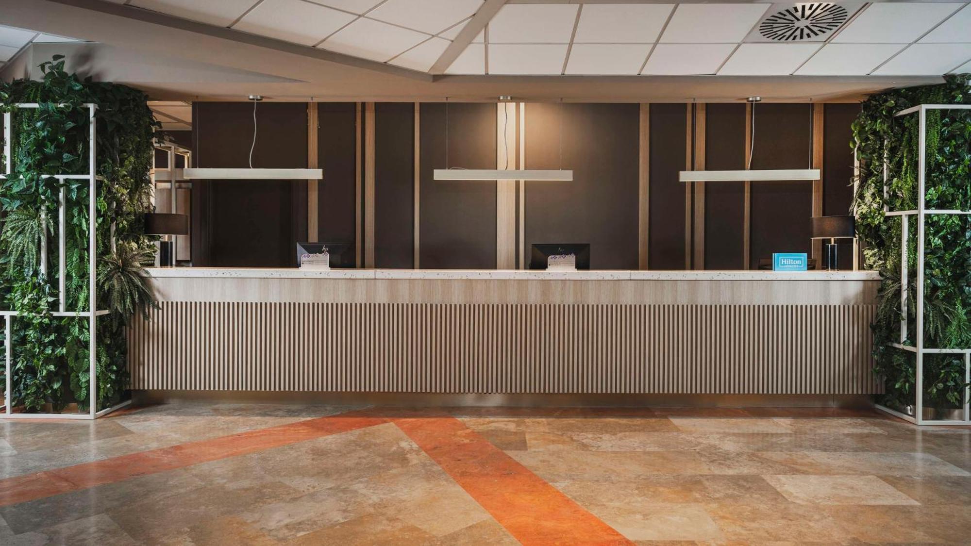 Quarto Inferiore Hilton Garden Inn Bologna North מראה חיצוני תמונה